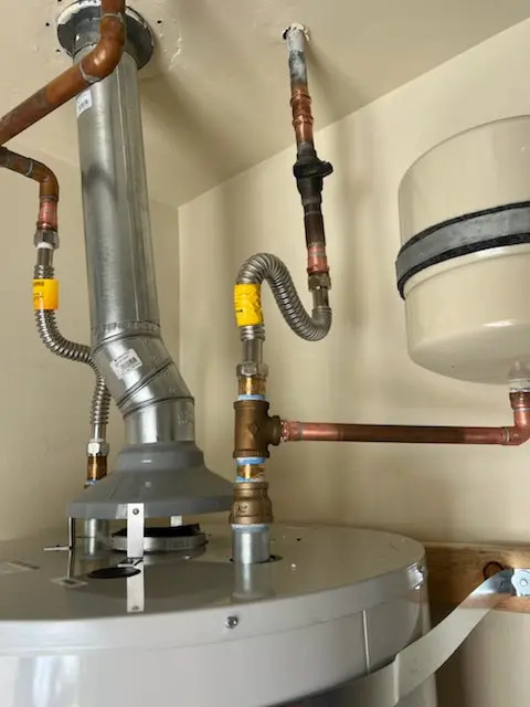 Water heater installation and plumbing repair in Montverde Junction